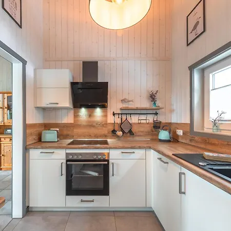 Seeschwalbe 230 * Mirow